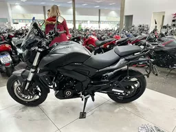 Bajaj Dominar