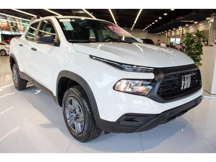 Fiat Toro Branco 11