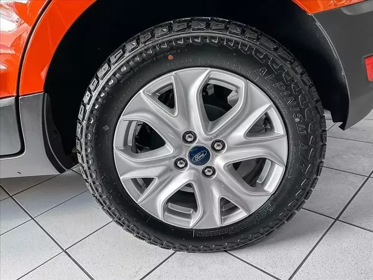 Ford Ecosport Laranja 8