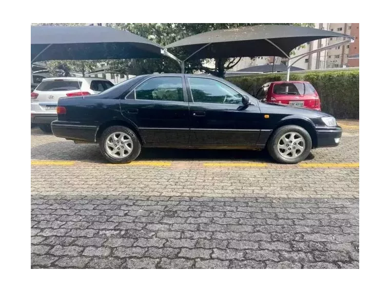 Toyota Camry Preto 7