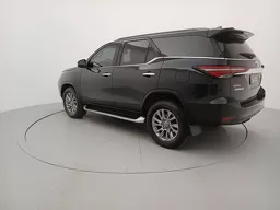 Toyota Hilux SW4