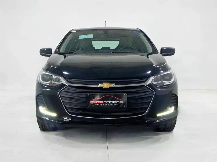 Chevrolet Onix Preto 2