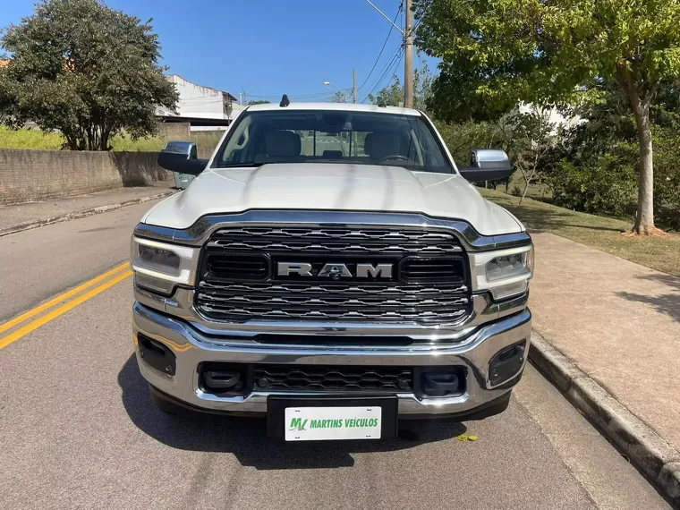 RAM 2500 Branco 14