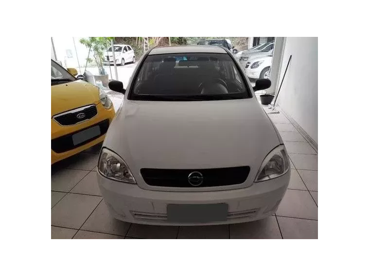 Chevrolet Corsa Branco 8