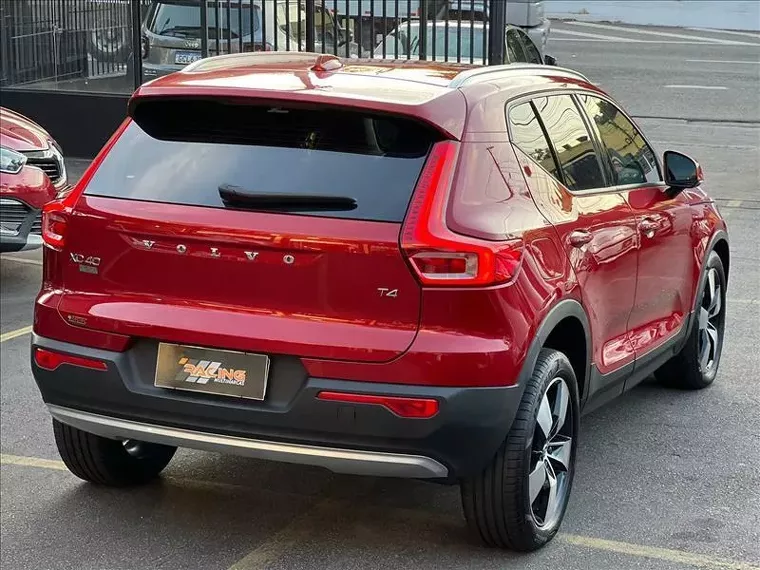 Volvo XC40 Vermelho 3