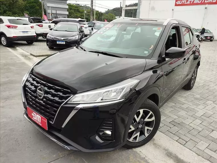 Nissan Kicks Preto 5