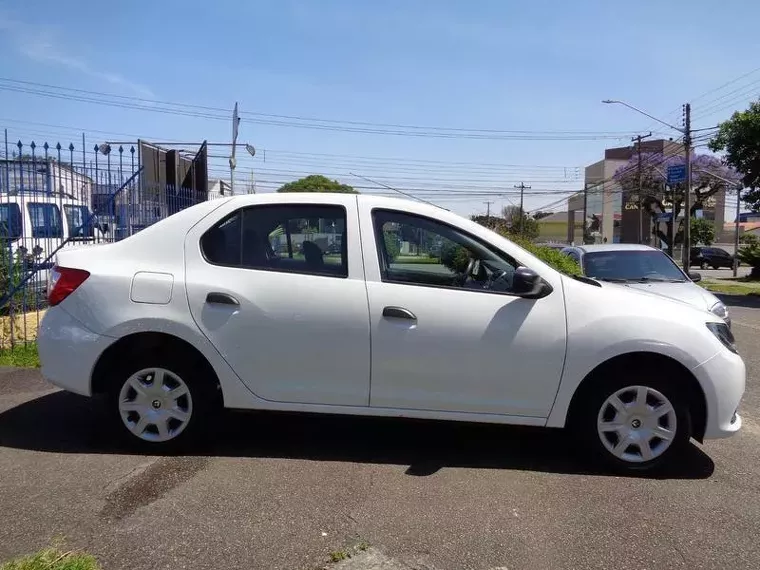 Renault Logan Branco 7