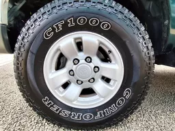 Toyota Hilux SW4