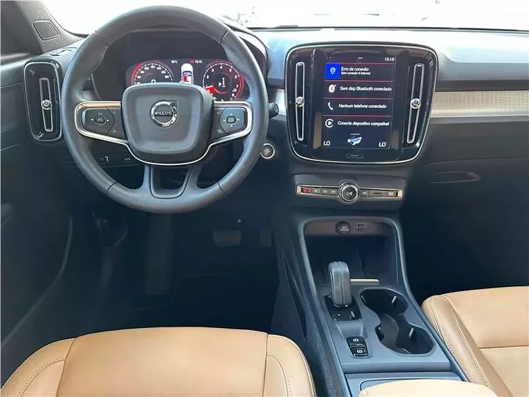 Volvo XC40 Preto 4