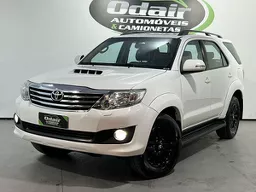 Toyota Hilux SW4