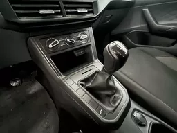 Volkswagen Polo Hatch