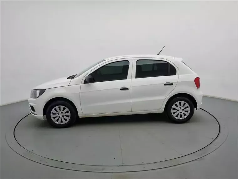 Volkswagen Gol Branco 17