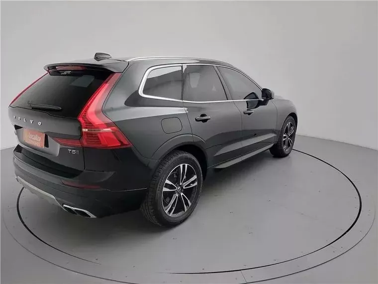 Volvo XC60 Preto 8