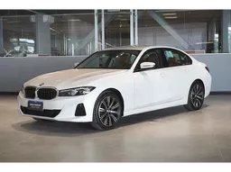 BMW 320i