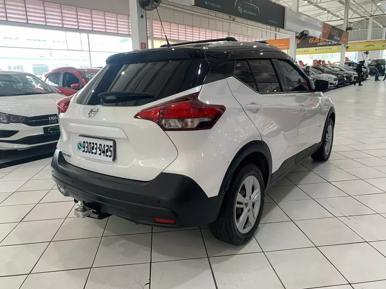 Nissan Kicks Branco 5