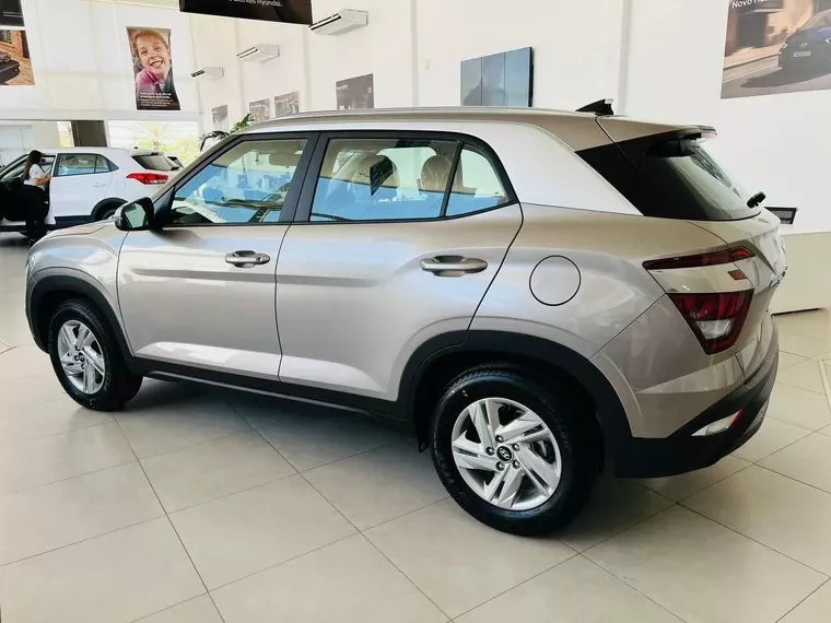 Hyundai Creta Preto 9