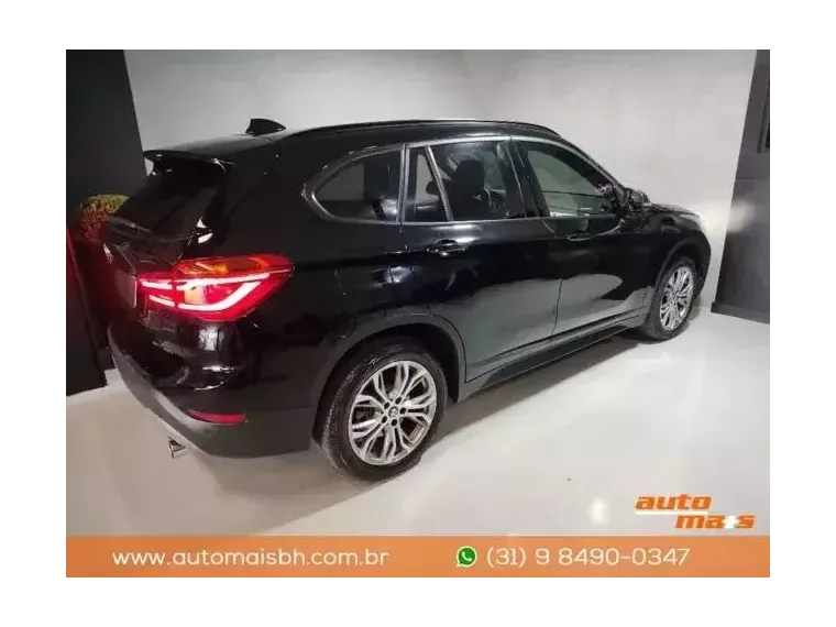 BMW X1 Preto 8