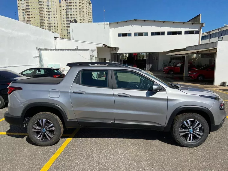 Fiat Toro Prata 5