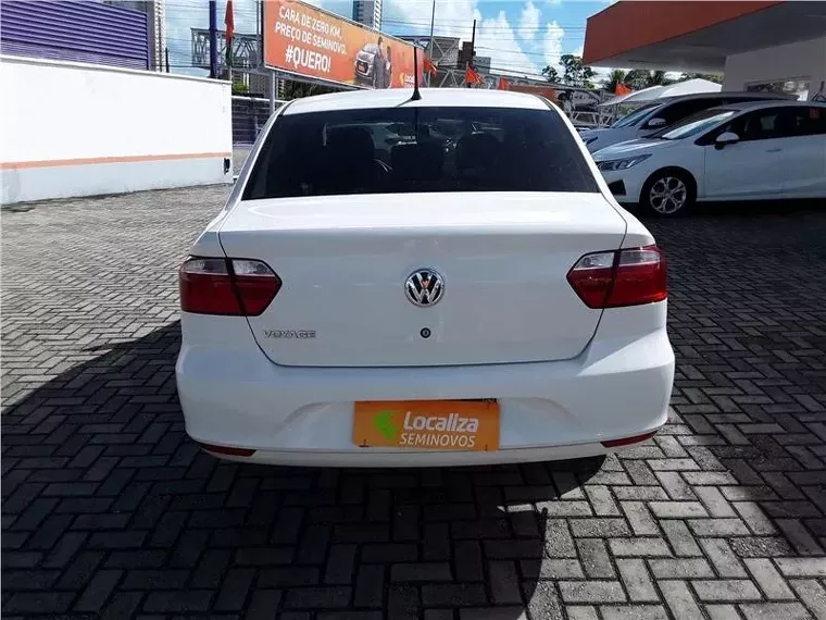 Volkswagen Voyage Branco 5