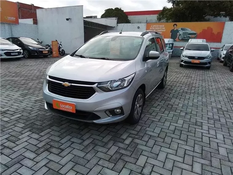 Chevrolet Spin Prata 1