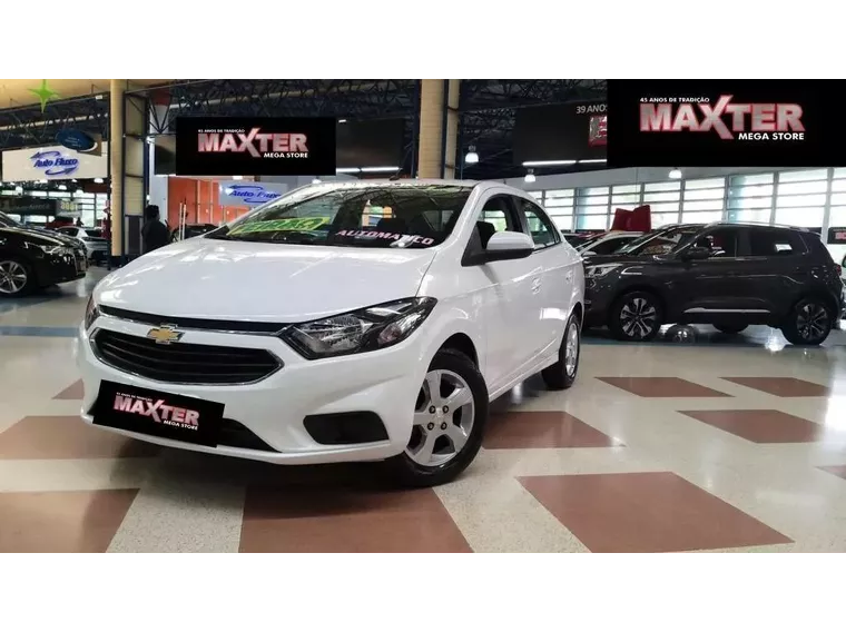 Chevrolet Prisma Branco 8