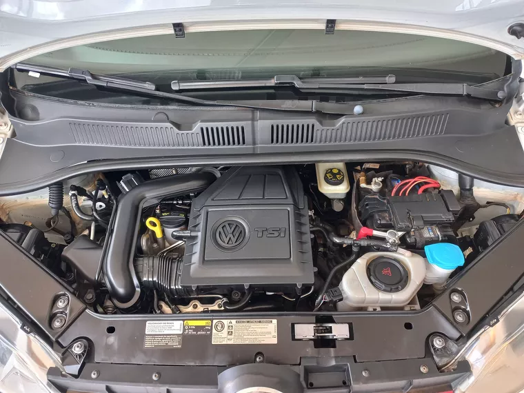 Volkswagen UP Branco 5