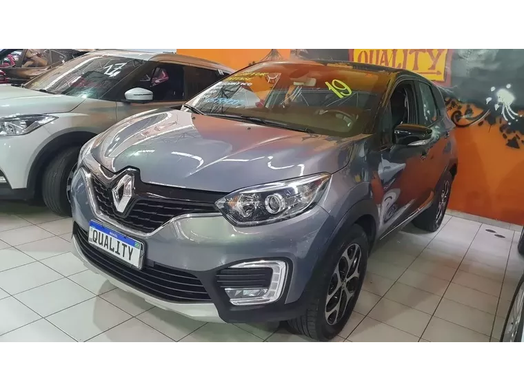 Renault Captur Cinza 11