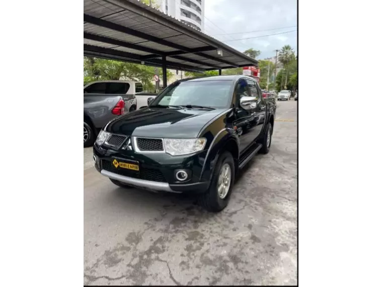 Mitsubishi L200 Triton Verde 1