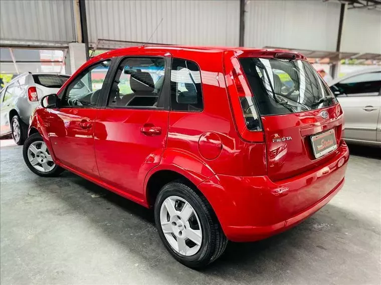 Ford Fiesta Vermelho 1