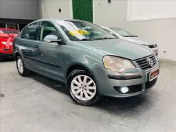 Volkswagen Polo Sedan