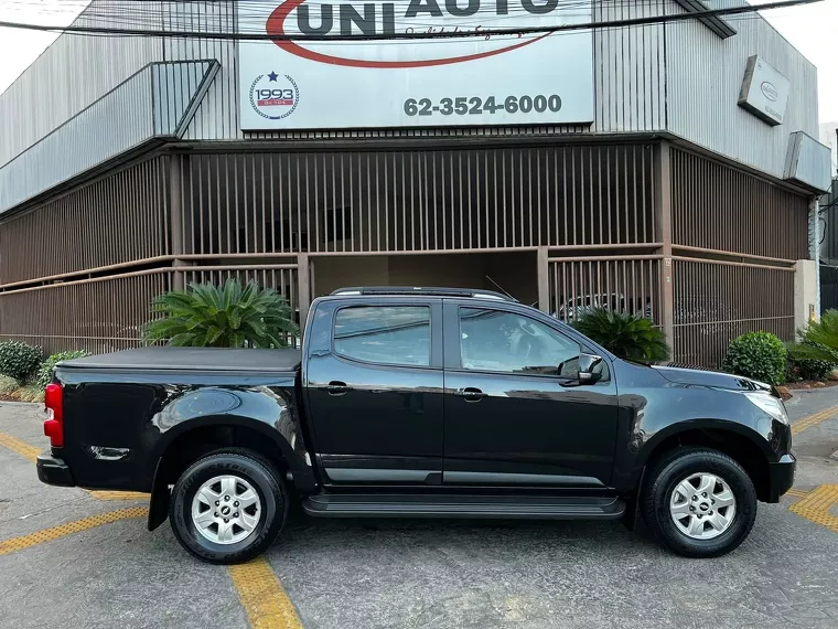 Chevrolet S10 Preto 28