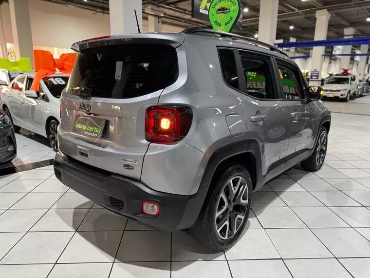 Jeep Renegade Prata 12