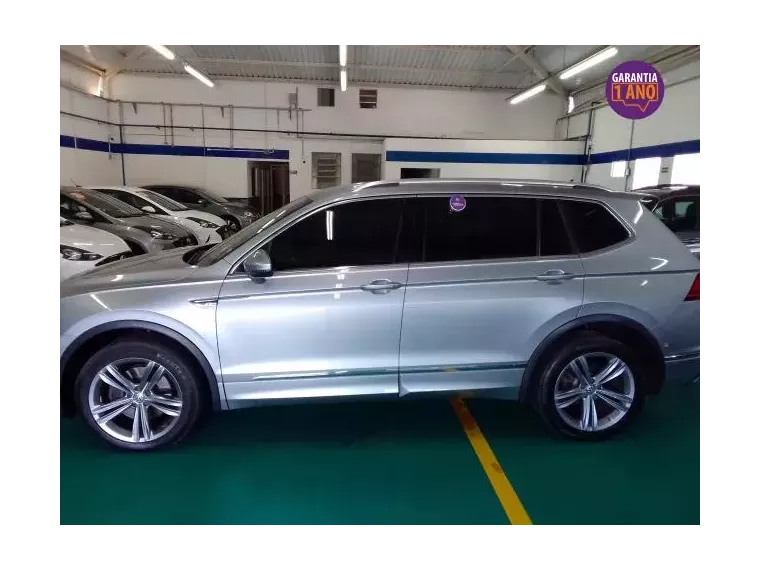 Volkswagen Tiguan Prata 1