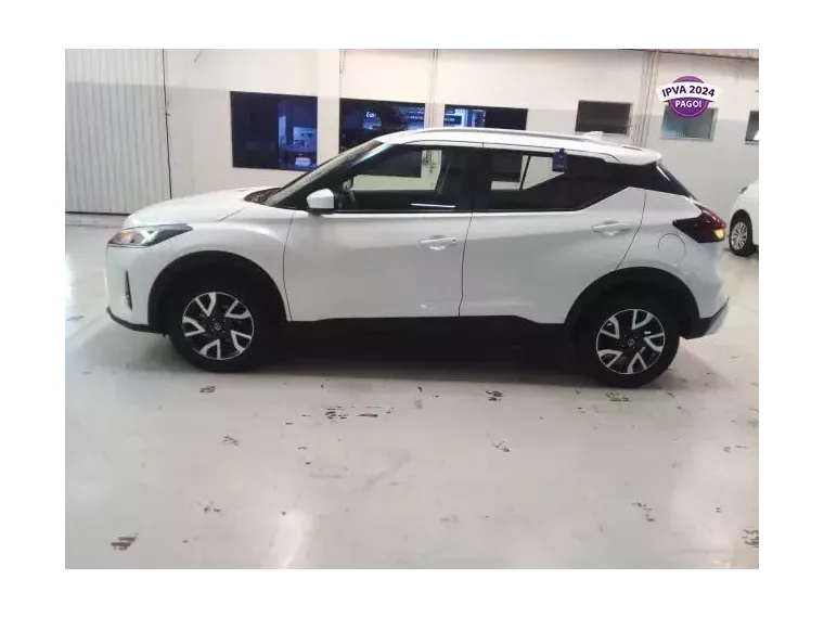 Nissan Kicks Branco 4