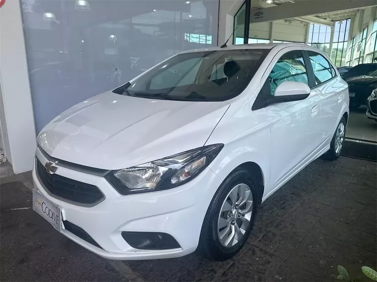 Chevrolet Onix Branco 2