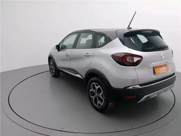 Renault Captur Prata 3