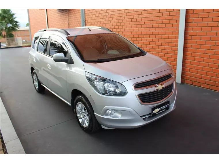 Chevrolet Spin Prata 7