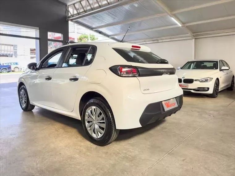 Peugeot 208 Branco 2