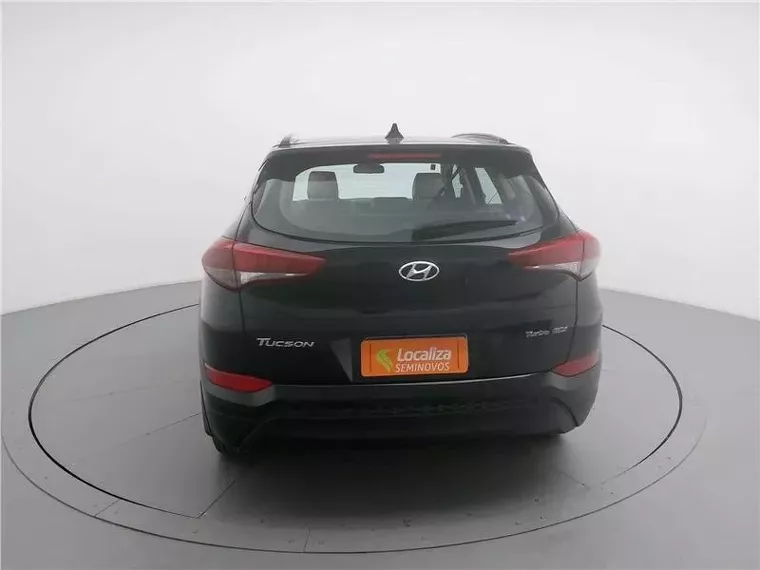 Hyundai Tucson Preto 17