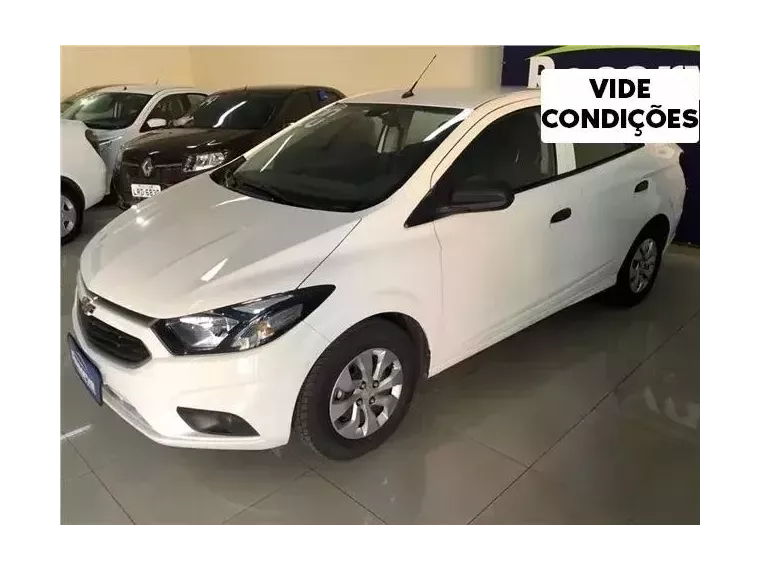 Chevrolet Onix Branco 1