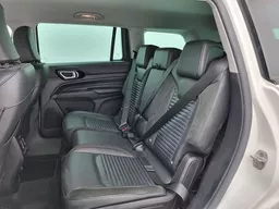 Jeep Commander