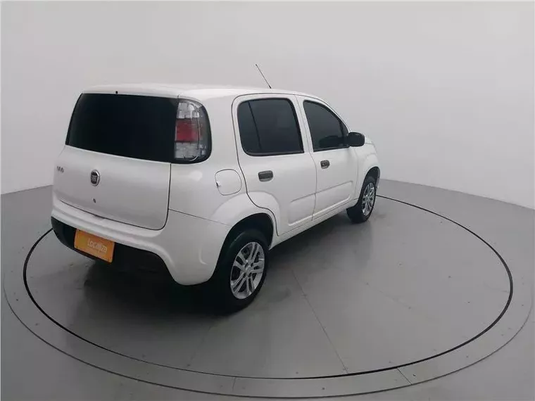 Fiat Uno Branco 2