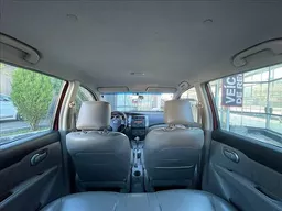 Nissan Livina