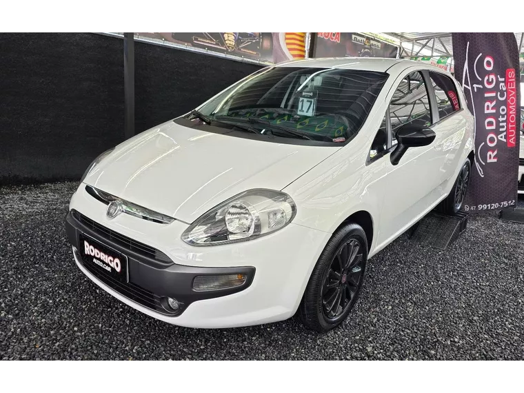 Fiat Punto 1.6 ESSENCE 16V FLEX 4P MANUAL 2017