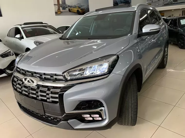 Chery Tiggo 8 Prata 7