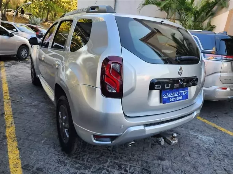 Renault Duster Prata 5