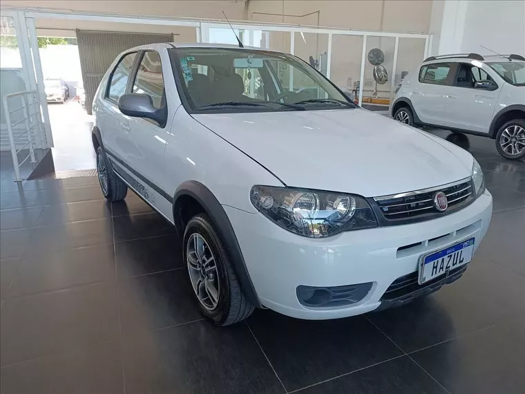 Fiat Palio Branco 18