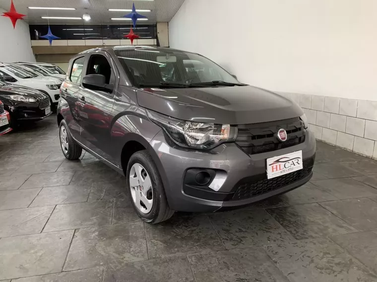 Fiat Mobi Cinza 11