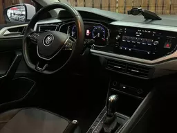 Volkswagen Polo Hatch