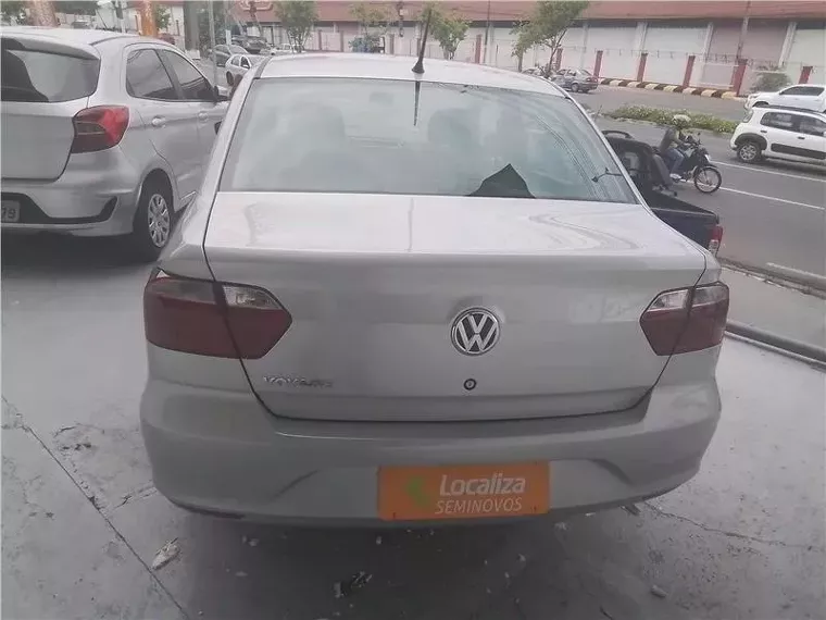 Volkswagen Voyage Prata 8